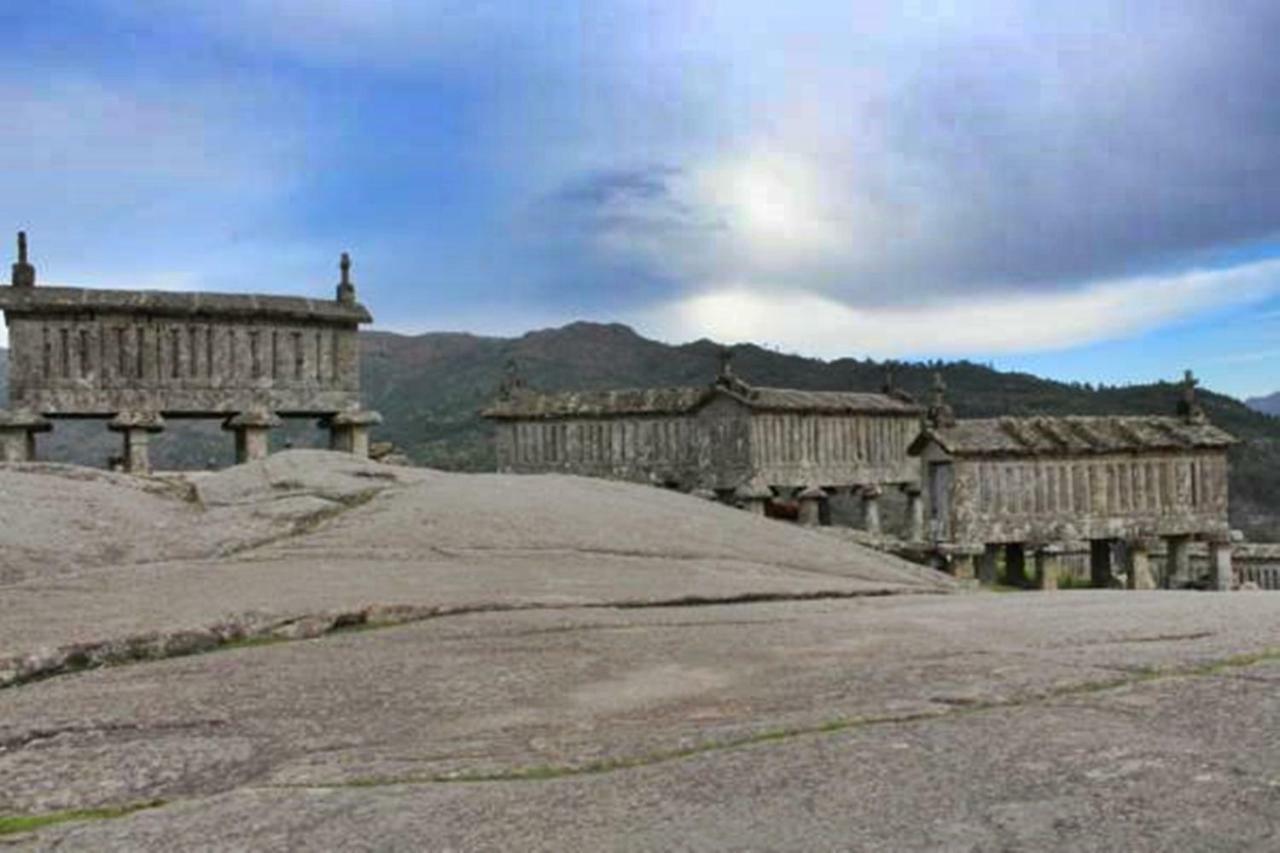Casinha Da Raposeira Villa Soajo Exterior foto